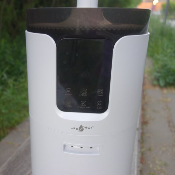 Lacidoll Ultrasonic Humidifier Model: LCDJSQ-J19 Take Capacity 4.2Gal/16L - Picture 15 of 16